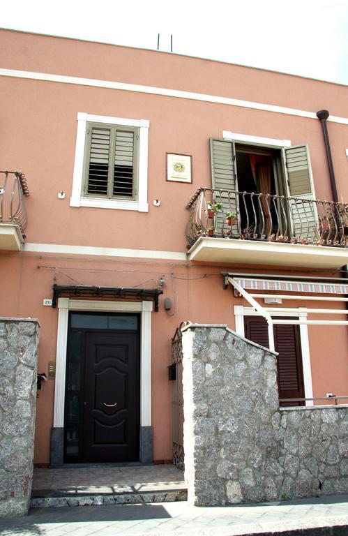 B&B Baia Delle Sirene Giardini-Naxos Exterior foto